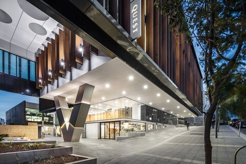 퀘스트 세인트 레오나르드