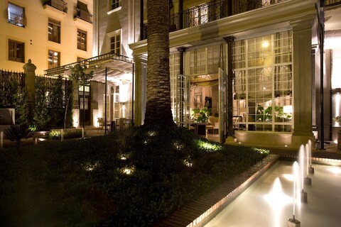 호텔 빌라 오니리아