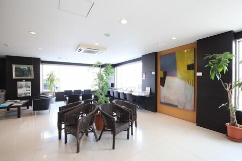 애즈 인 히가시오미 노토가와 에키마에