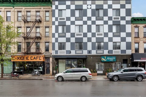 퀄리티 인 니어 선셋 파크