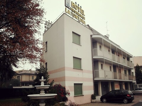 호텔 레지던스 라 폰타나