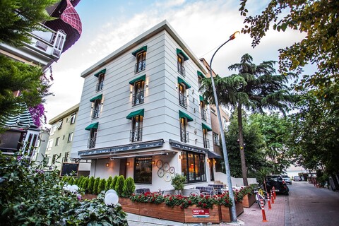 줄리엣 룸스 & 키친