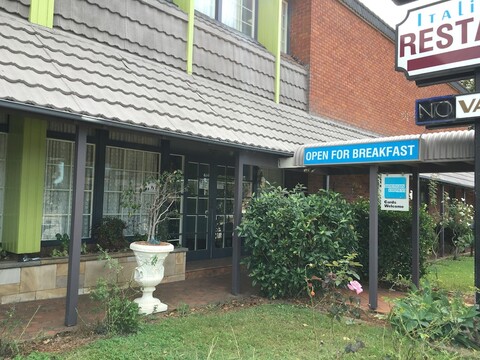 타운 & 컨트리 모텔