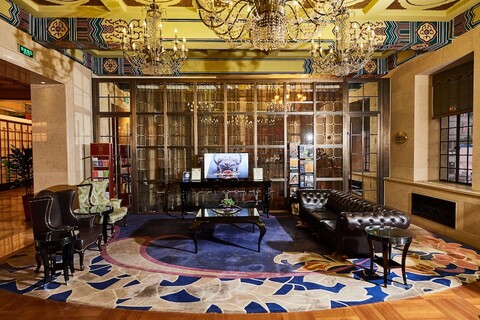 진장 메트로폴로 호텔 클래식, YMCA