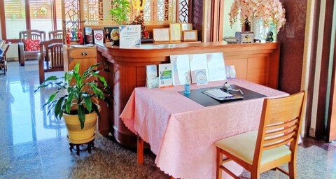 메이 주 푸켓 호텔