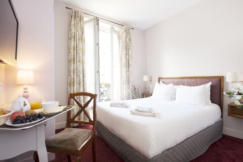 호텔 프랑스 루브르