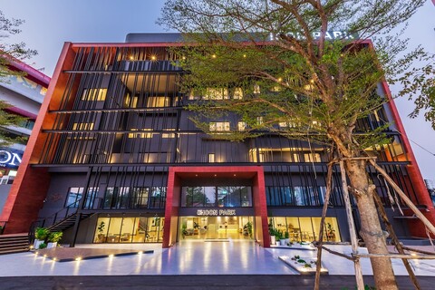 아이콘 파크 호텔 치앙마이