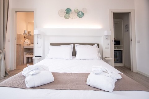 레지덴차 엘리자