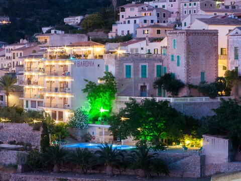 호스탈 사 바로니아