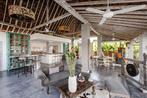 빌라 하리 인다