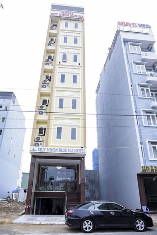 퀴논 블루 시 호텔