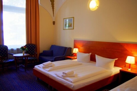 시티 호텔 암 쿠르퓌르스텐담