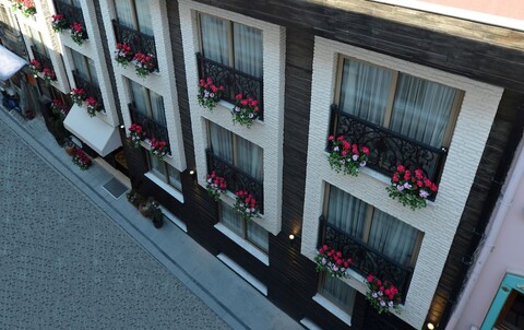 아이바 호텔 & 스파