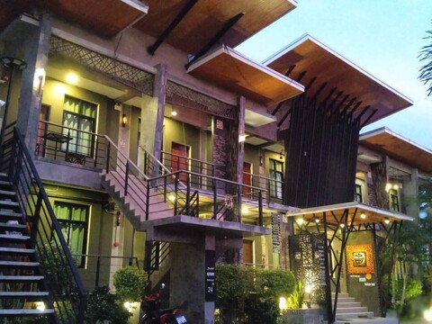 더 로프트하우스 산사이