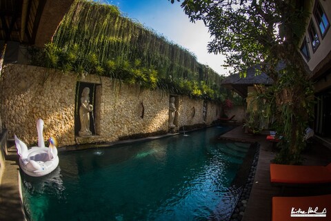 만젤레제푼 빌라 & 파빌리온