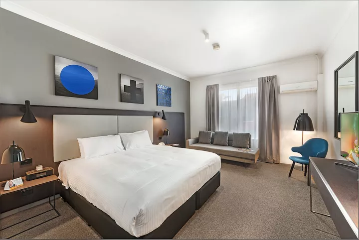 Silkari Urban CKS Sydney Airport Hotel