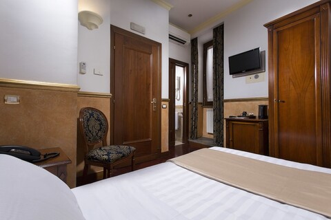 호텔 테아트로 파세