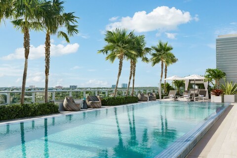 디 얼타이어 호텔 베이 하버