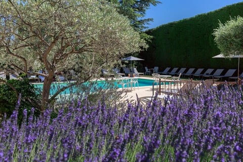 오베르쥬 드 까산느 & 스파