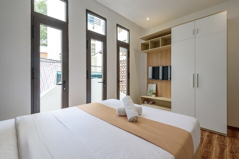 코즈럼 홈스 - 주네 코너