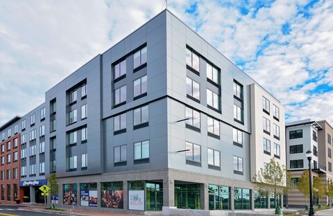 해머튼 인 샐럼 보스턴