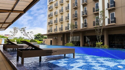 아잘레아 스위트 치카랑 바이 자야카르타 그룹