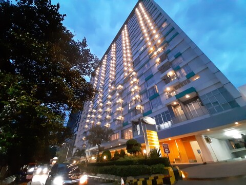 코지 더 H 레지던스 바이 본젤라 프로퍼티