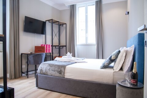 AD 스위트 트리톤