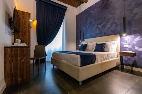 산타 키아라 인