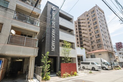 그랜드 베이스 하카타몬