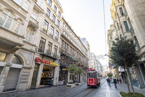 업사이드 아파트먼트