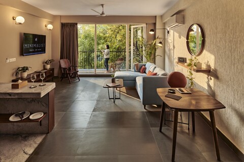 미니멀리스트 포쉬텔 앤 스위트 - 호스텔