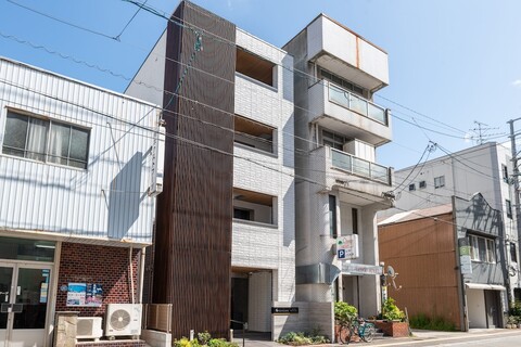 그랜드 베이스 하카타 나라야