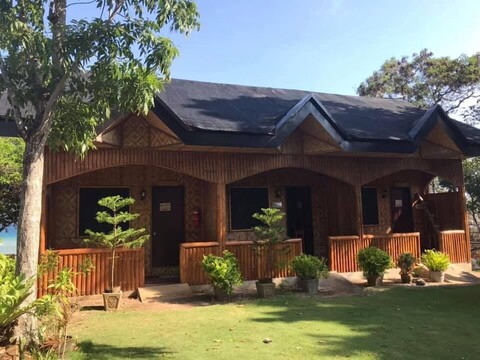 다이아몬드 드 시키죠르 비치 하우스