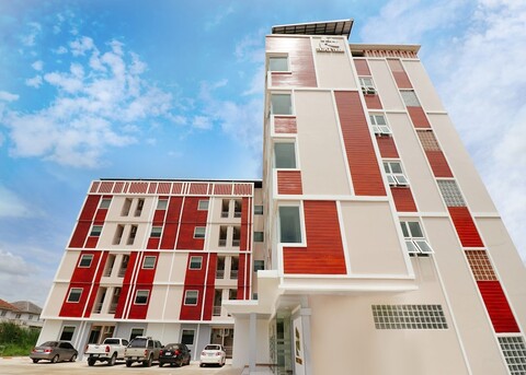 트리플 트리스 빌리지