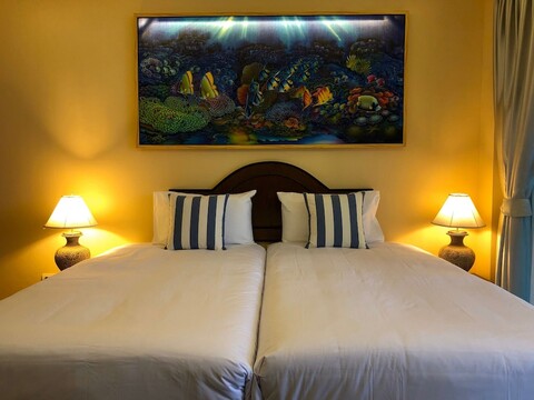 지니스 비치 리조트