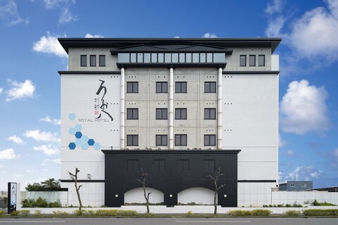 로얄 호텔 우오하치 베테이