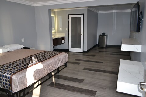 벨 가든즈 인 로스앤젤레스 - 벨 가든즈