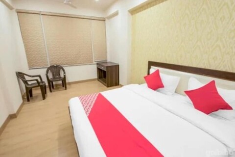 굴라비 바그 리조트 (사르브망글라 가든의 유닛)