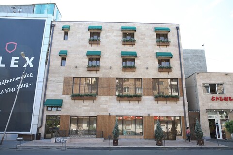 아르메니안 인 호스텔