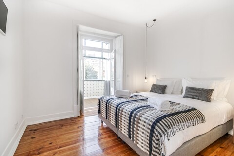 살다냐 풀 & 가든