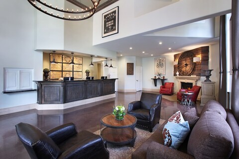 애너하임 카멜롯 인 & 스위트