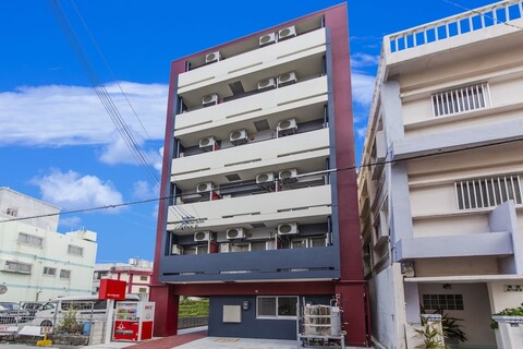 미스터 킨조 인 컬러즈 시이지