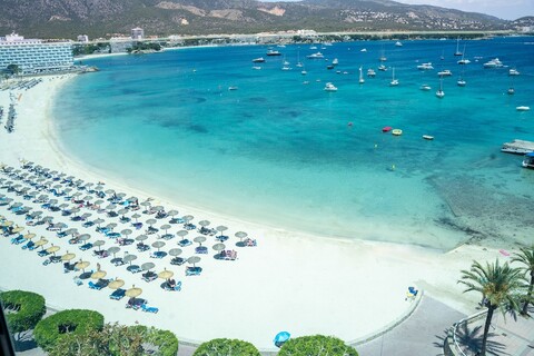 호텔 세라마르 코모도로 플라야