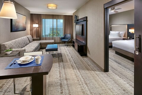 홈우드 스위트 바이 힐튼 샌디에이고 다운타운/베이사이드