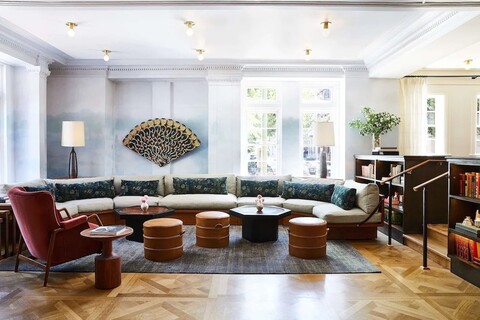 호텔 리바이벌 볼티모어