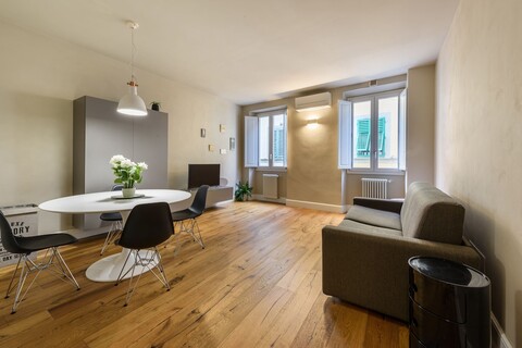 디모라 산타 크로체 바이 메가