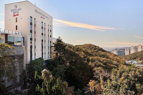 브라운도트 호텔 시그니처