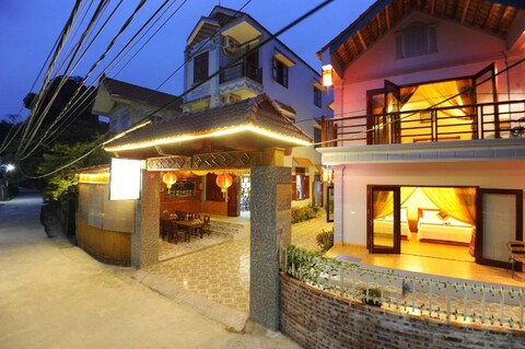 탐 콕 코시아나 호텔