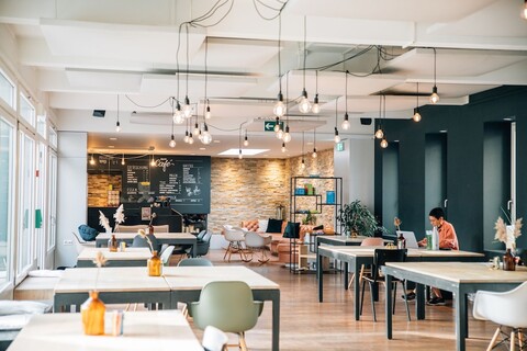 하이브 호텔 바젤 - 호스텔